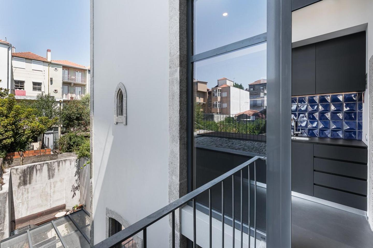 Mompilher Apartments Порту Экстерьер фото